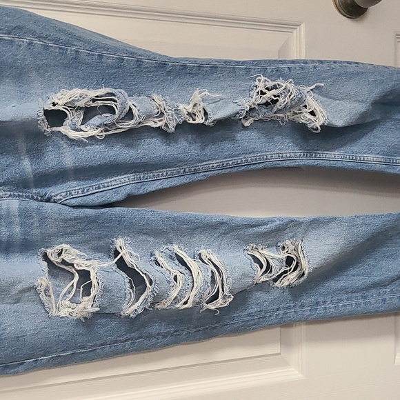 Jeans - Picture 3 of 4